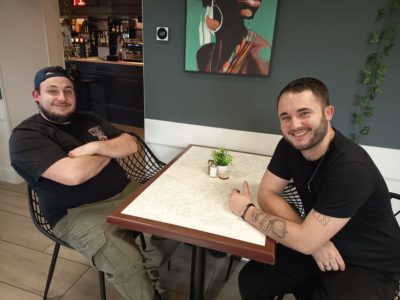 Mathieu Antunes et Jessy Baillon, gérants de L'Antunes, à Coulonges-Thouarsais